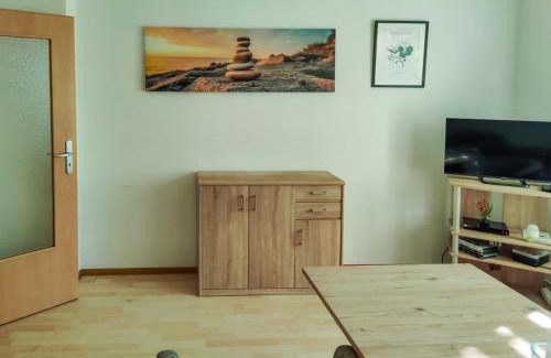 Janschwalde Apartment | Pet-Friendly Retreat at FEWO Jänschwalde II - Family Friendly
