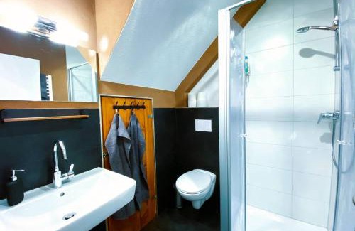 Witzenhausen Apartment | Pet-Friendly Fewo Janks Apartment in Holz und Lehm