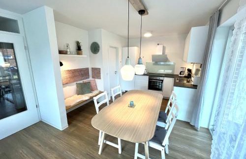 Wangerland Apartment | Pet-Friendly Fewo Jever Haus Kachelotplate: 8.7 Rated Stay