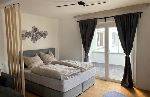 Bischberg Apartment | Pet-Friendly FeWo Kümo II by Regnitz River - Rated 9/10