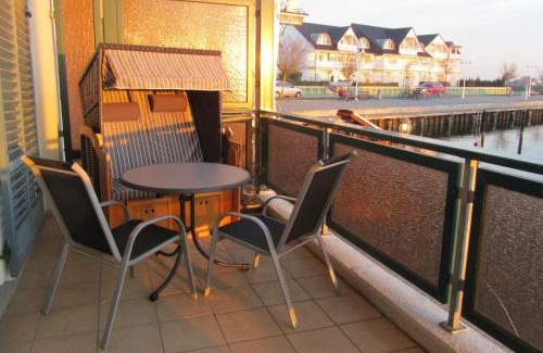 Karlshagen Apartment | Cozy Fewo Koje 22_OVER - Family-Friendly & Accessible Stay