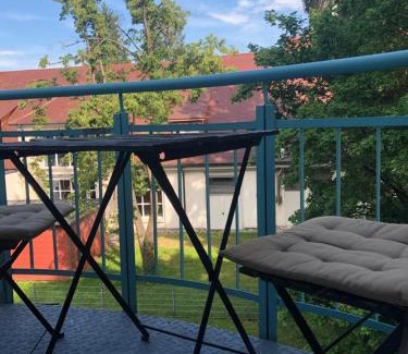 Petershausen-West Apartment | Convenient FeWo Konstanz Zentrum Near the Lake