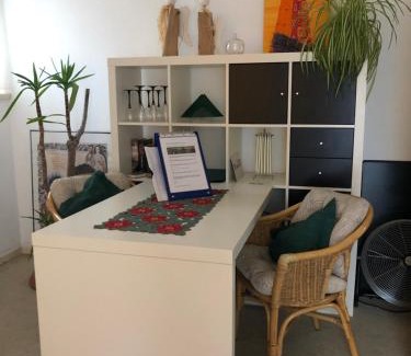 Vlotho Apartment | Cozy FeWo Kuhls: Pet-Friendly Retreat with Spa and Fun