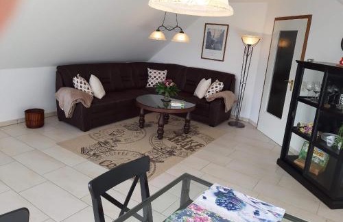 Bad Bevensen Apartment | Family-Friendly Retreat at Hans-Hermann with Hot Tub Access