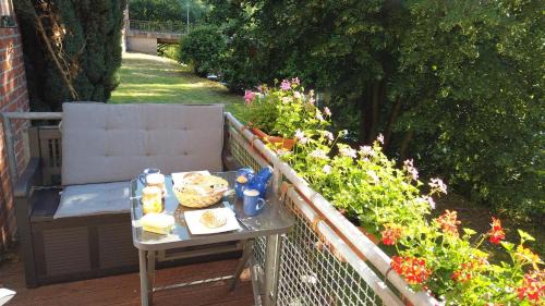 Bad Bevensen Apartment | Discover Aurelia: Pet-Friendly Hotel with Breakfast Included