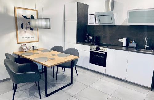 Treis-Karden Apartment | Modern FeWo.Mosel: Guest Rated 10/10 & Pet Friendly Stay