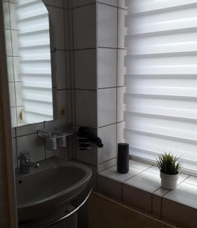 Weissenfels Apartment | Family-Friendly Retreat at FeWo Nina - A Budget Gem!