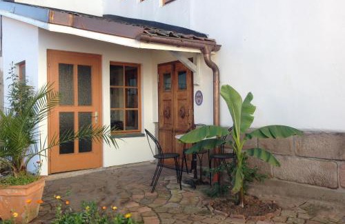 Witzenhausen Apartment | Family-Friendly FeWo Paramaribo with Excellent Guest Ratings