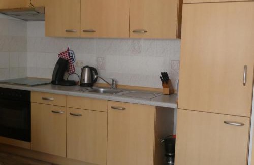 Poseritz Apartment | Pet-Friendly Fewo Rügen Böttger with Oceanfront Views