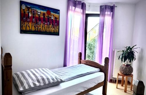 Pogeez Apartment | Welcoming Stay at Alte Salzstraße 14: Pet-Friendly Comfort
