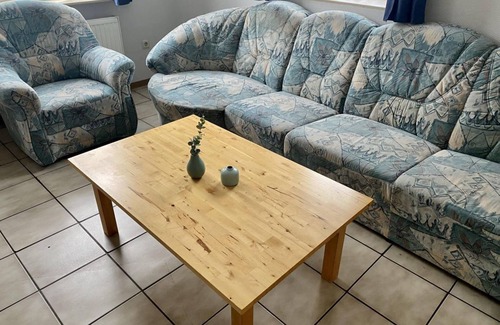 Burgen Apartment | Cozy 3-Bed Apartment with Ocean View & Family Amenities