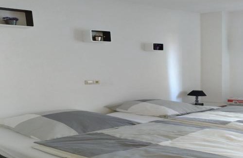 Reutlingen Apartment | Top-Rated Fewo Reutlingen Metzstraße: Perfect for Families