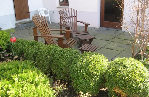 Rotschau Apartment | Discover FEWO Rotschau: Pet-Friendly Retreat by the Ocean