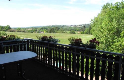 Echthausen Apartment | Pet-Friendly Retreat at Fewo Ruhrblick - Rated 8.4/10