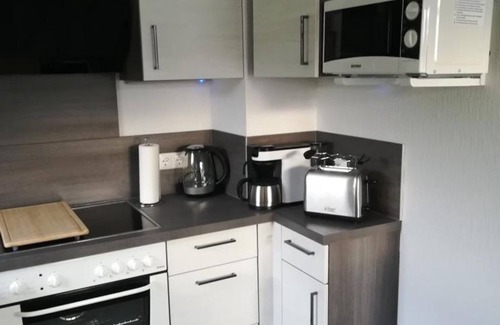 Hellenhahn-Schellenberg Apartment | Charming Fewo Schellenberg: Ocean View Apartment Retreat