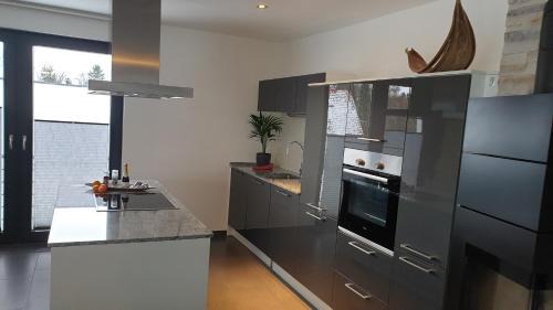 Frommern Apartment | Family-Friendly FeWo Schönfeld - Rated 9.4 by Guests