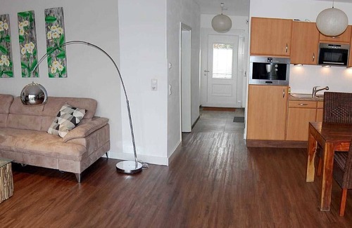 Reinbek Apartment | Relaxing Ocean View at Fewo Seestern in Reinbek