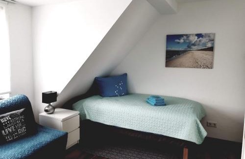Solingen Apartment | Guest Rated 9/10: FEWO Solingen Abendstrasse Awaits!