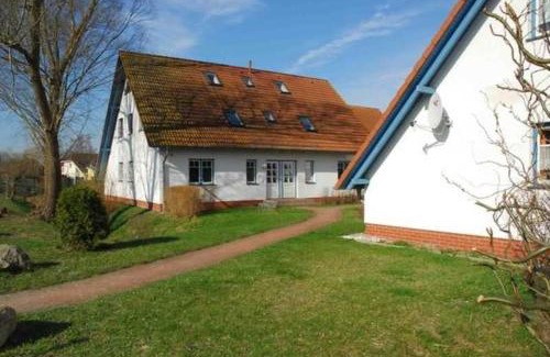 Karlshagen Apartment | Discover Fewo Sommergarten: Pet-Friendly & Family Enjoyment
