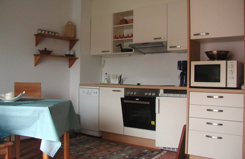 Kirchdorf Apartment | Family-Friendly Fewo Spatzeneck - Bach, Karin Awaits You