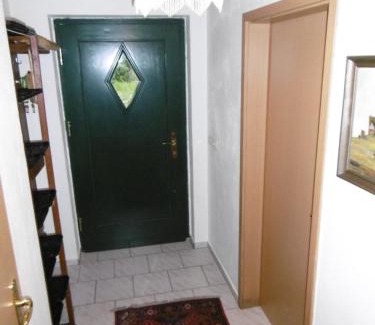 Altenbrak Apartment | Cozy Stay at Fewo Talblick with Breakfast & Family Friendly