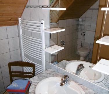 Altenbrak Apartment | Cozy Stay at Fewo Talblick with Breakfast & Family Friendly