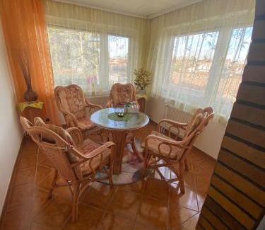 Taucha Apartment | Family-Friendly FeWo Taucha with Outstanding 9.1 Rating