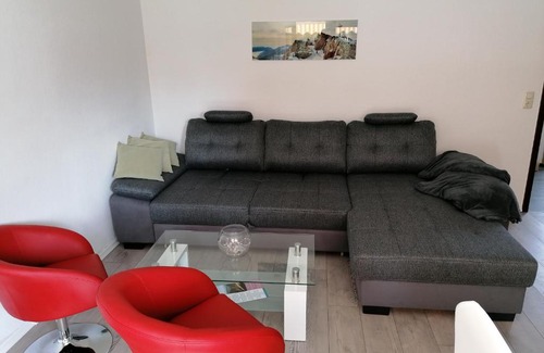 Bockswiese Apartment | Comfortable FeWo Tiergarten/Dahlem: Pet & Child Friendly Stay