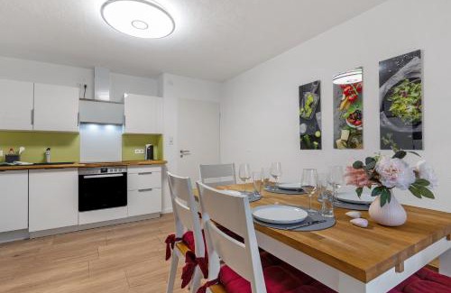 Herbolzheim Apartment | Child-Friendly FeWo unter der Kirche with 9.9/10 Rating