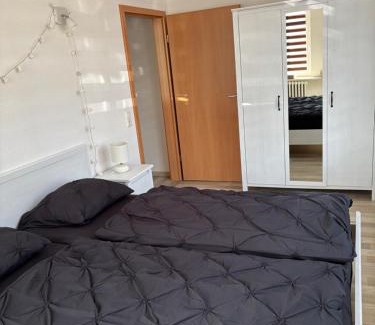 Usseln Apartment | Inviting FeWo Usseln Mitte - Deutsches Haus with Kitchen