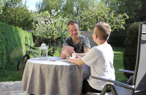 Muritz Apartment | Cozy FeWo Vergissmeinnicht EG: Family-Friendly Getaway