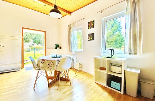 Schoemberg House | Ideal Fewo with Garden, Grill & Pet-Friendly Amenities
