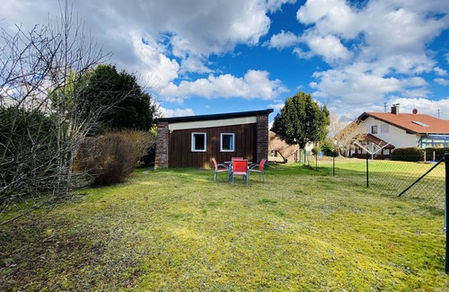 Schoemberg House | Ideal Fewo with Garden, Grill & Pet-Friendly Amenities