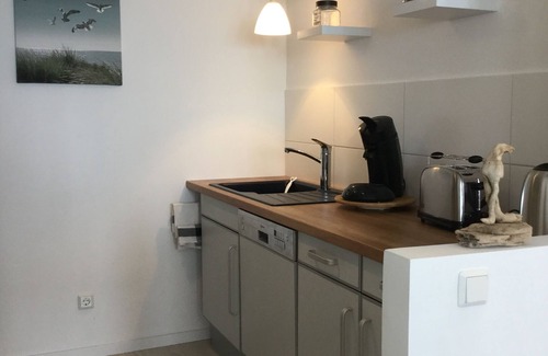 Mitte-Sud Apartment | Unforgettable FeWo WeserWeitblick with Pool & Spa Access