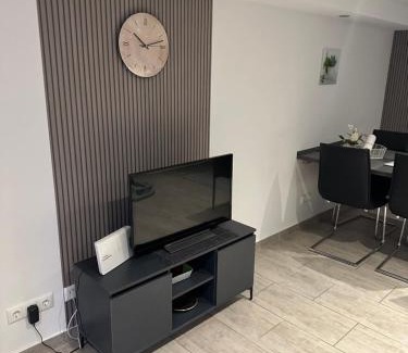 Freudenburg Apartment | Pet-Friendly FeWo Xenia with Great Guest Ratings