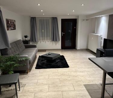 Freudenburg Apartment | Pet-Friendly FeWo Xenia with Great Guest Ratings