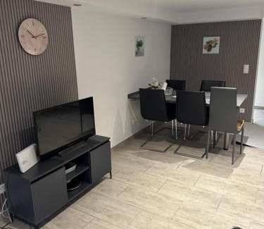 Freudenburg Apartment | Pet-Friendly FeWo Xenia with Great Guest Ratings
