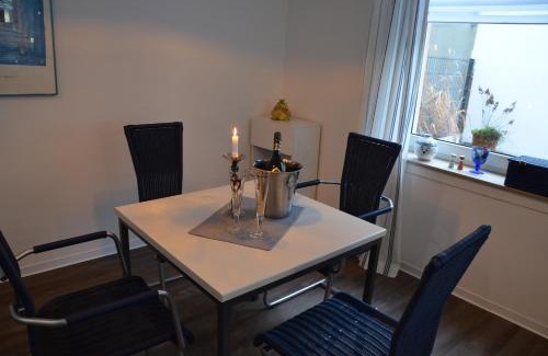 Obermarsberg Apartment | Oceanfront Retreat at FEWO - Zum Tresor - Rated 9/10!