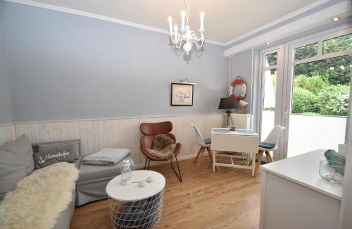 Gluecksburg Apartment | Beautiful Pauline Apartment with Garden & Pet-Friendly Access
