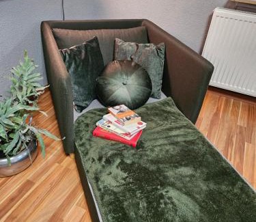 Bad Oeynhausen Apartment | Pet-Friendly Getaway at FewoKorte - Rated 9.6/10