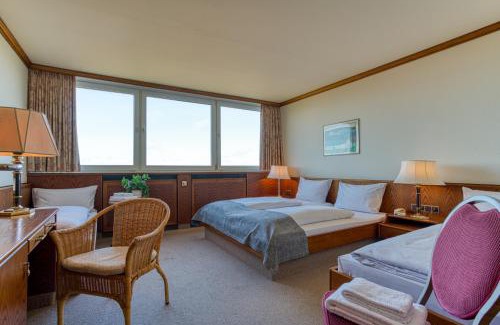 Puttgarden Hotel | Cozy FF&E Hotel Dania with Oceanfront Views & Pet-Friendly Stays