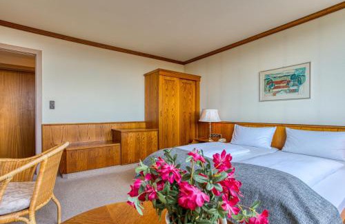 Puttgarden Hotel | Cozy FF&E Hotel Dania with Oceanfront Views & Pet-Friendly Stays