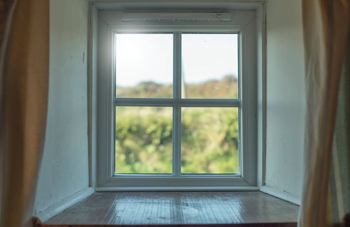 Trefasser House | Fferm Ty Uchaf: Family-Friendly Holiday Home in Strumble Head