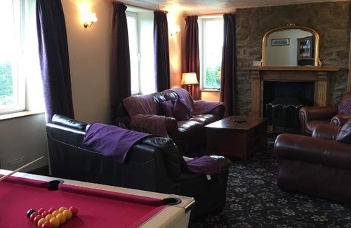 New Quay Apartment | Pet-Friendly Ffermdy Brynonnen Farmhouse with Ocean Views