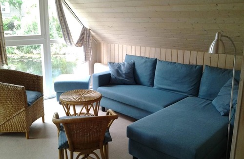 Wendisch Rietz Hotel | FH Kolumbus: Lake View Retreat with Spa and Hot Tub