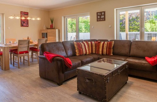 Nieby House | FH Moin Moin - FHNT - Moin Moin House - FHNT