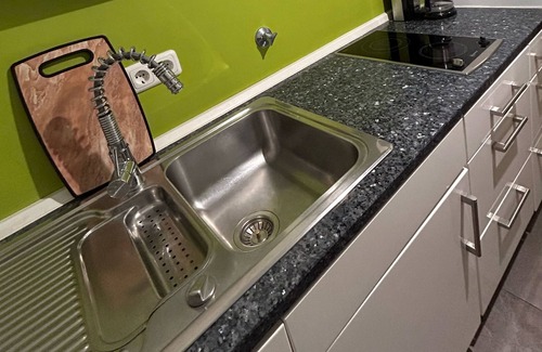 Alt-Godesberg Apartment | Top-Rated FHS Aparthotel with Family-Friendly Amenities