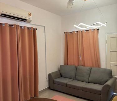 Trong House | FHS Homestay Trong Taiping
