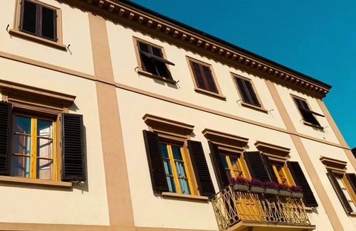 Certaldo Alto Apartment | Fiammetta | A Magical Retreat with Family-Friendly Amenities