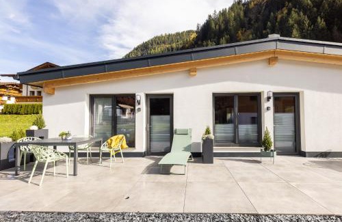 Volderau Apartment | Fichtenlodge Stubaital: 10/10 Rated with Hot Tub & Breakfast